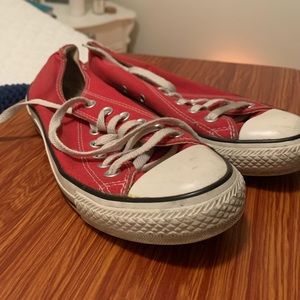 Low top red converse
